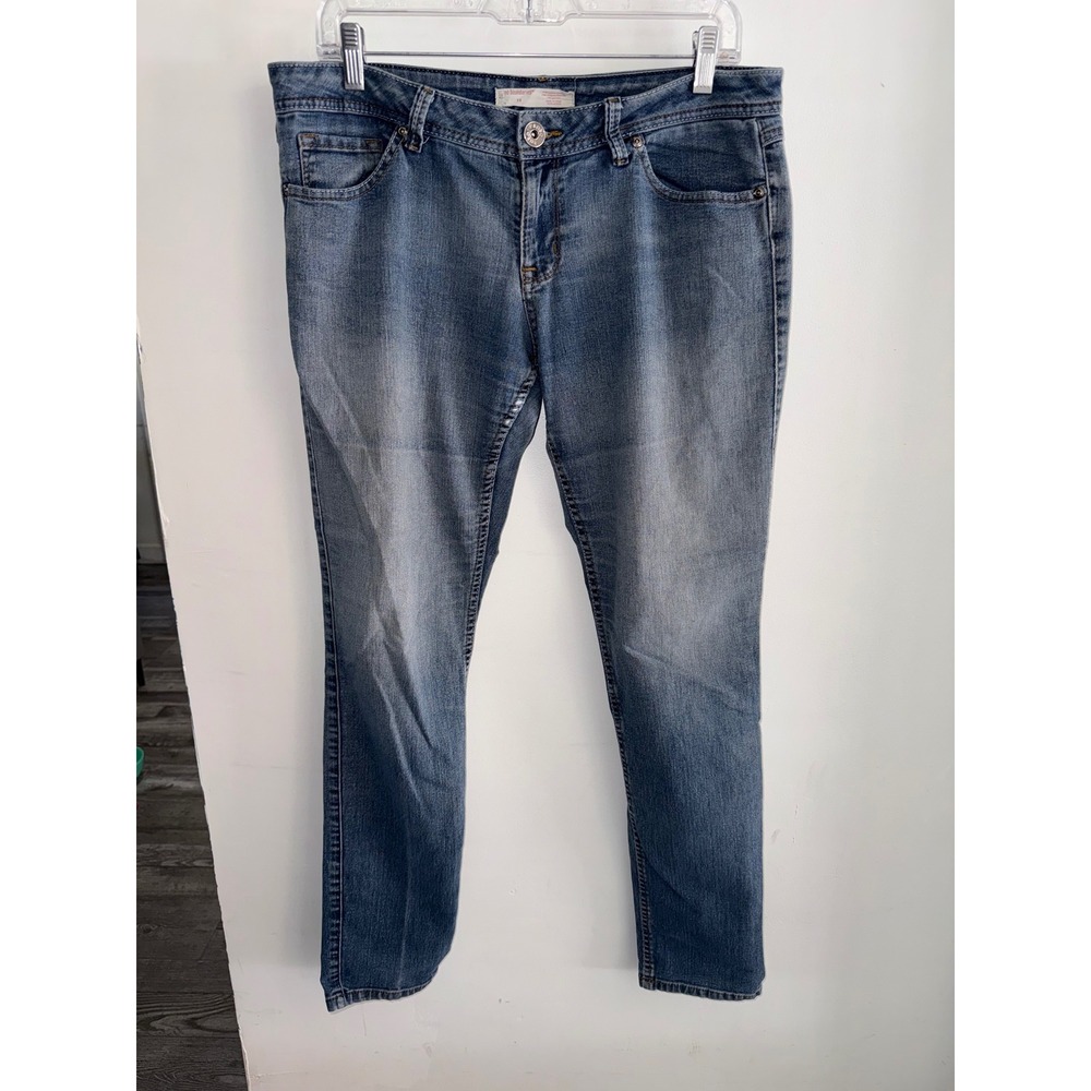 No Boundaries Womens Medium Wash Skinny Jeans Size 15 Stretch Denim Pants